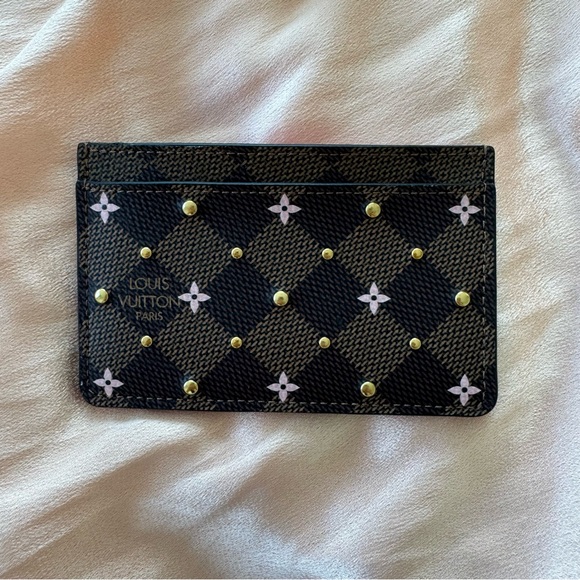 Louis Vuitton Accessories - Louis Vuitton floral studded card holder